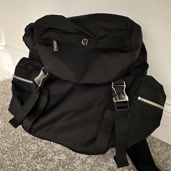lululemon Wunderlust Backpack 14L ブラック lululemon Wunderlust Backpack Mini 14l - Color Black | Lyst
